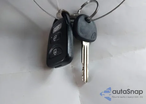 2011 Hyundai Elantra Gls from USA, damaged, VIN 5NPDH4AE5BH034582